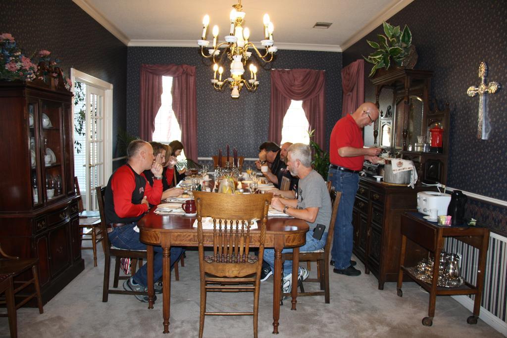 Woodrow House 2* Lubbock